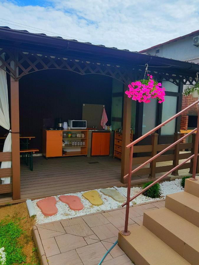 Vila Sol Gemenii Apartment Костинещи Екстериор снимка