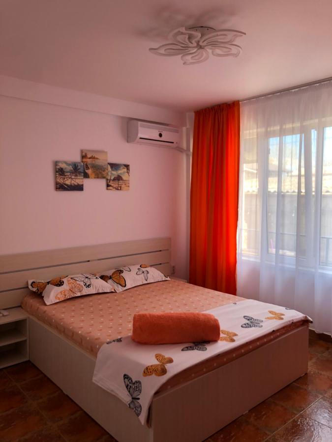 Vila Sol Gemenii Apartment Костинещи Екстериор снимка