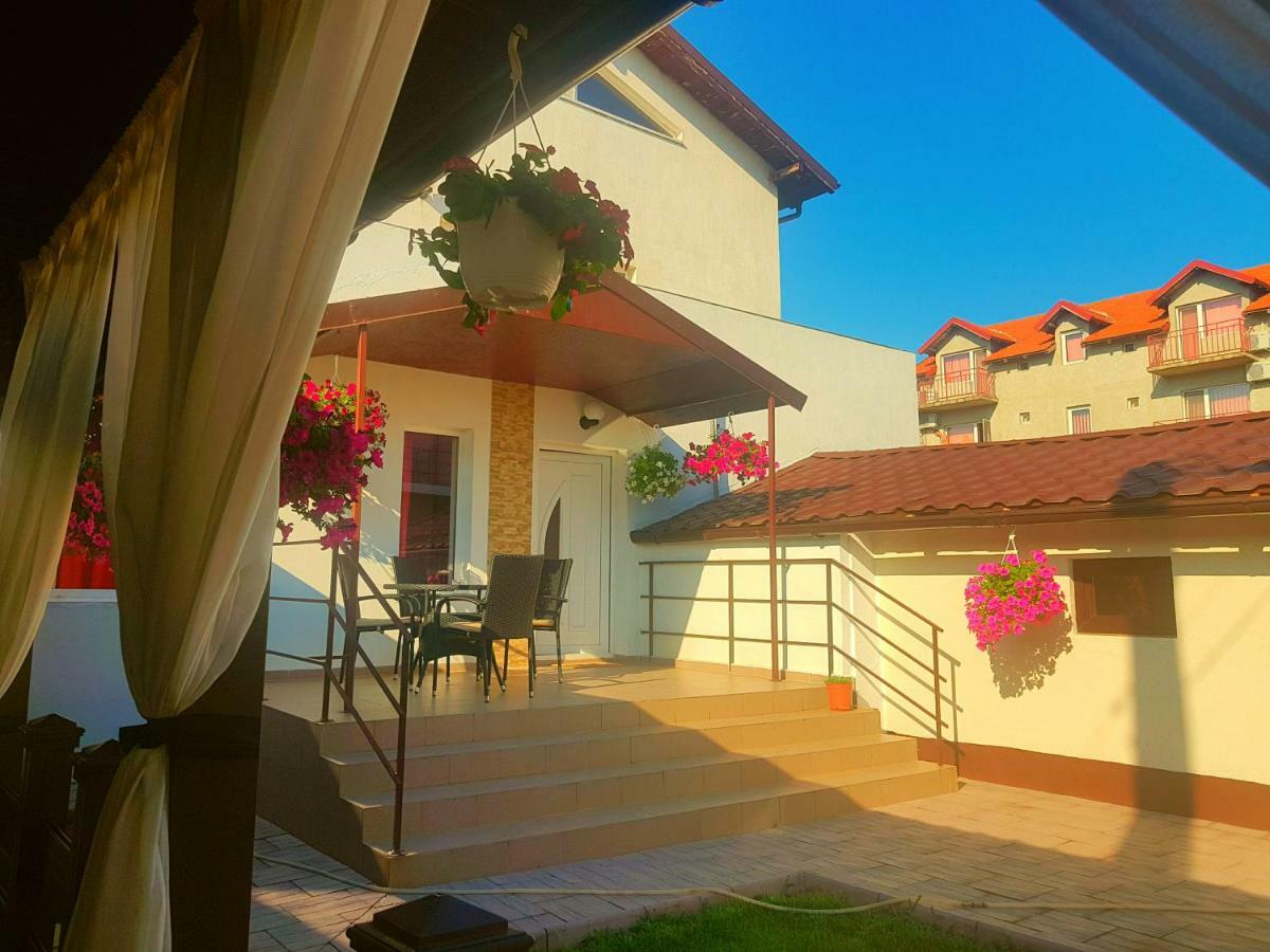 Vila Sol Gemenii Apartment Костинещи Екстериор снимка