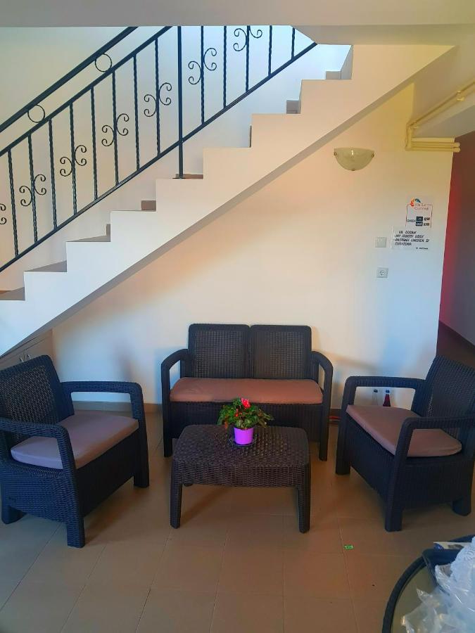 Vila Sol Gemenii Apartment Костинещи Екстериор снимка