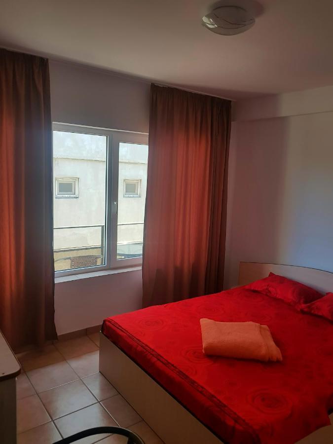 Vila Sol Gemenii Apartment Костинещи Екстериор снимка